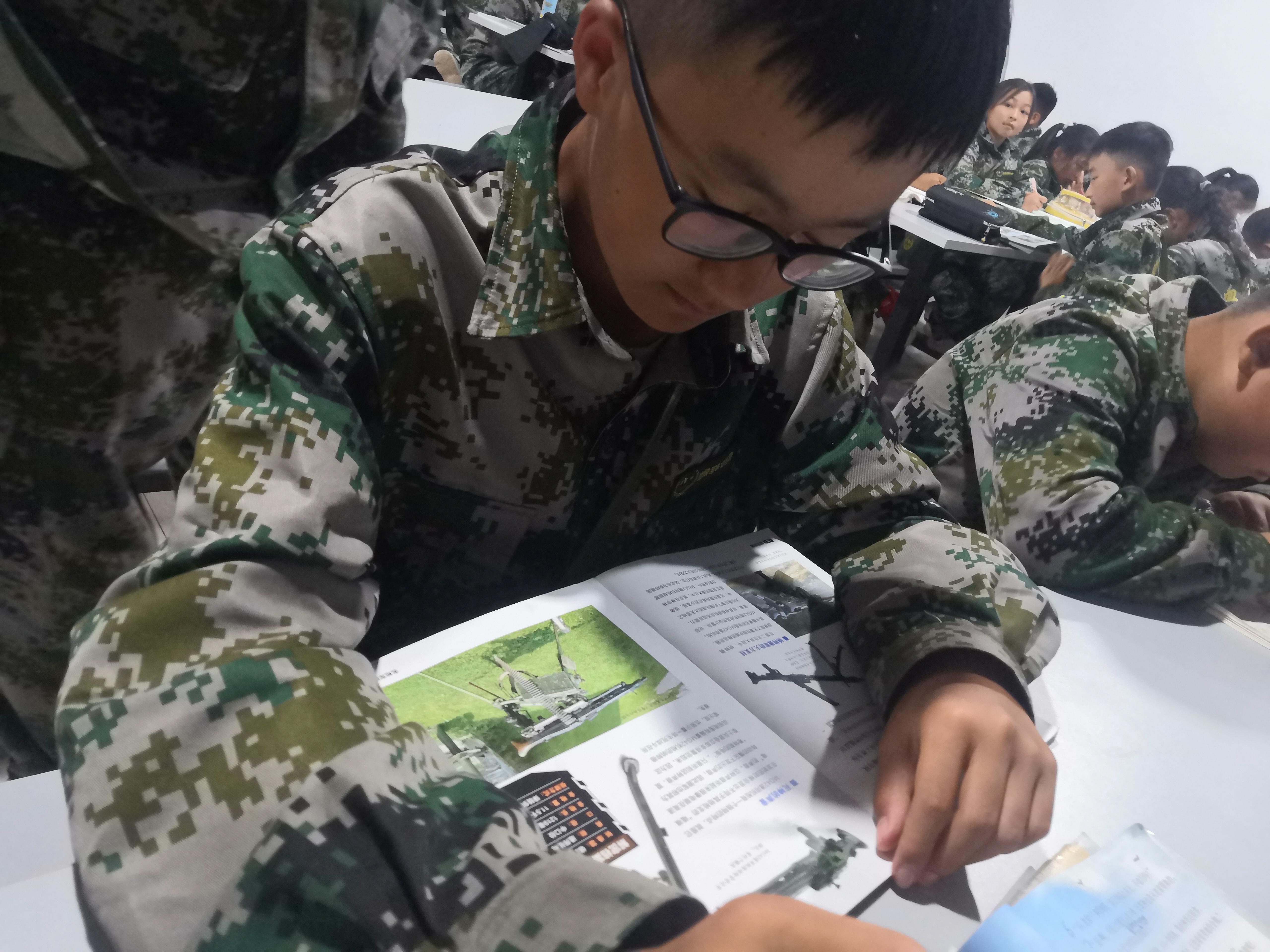 昆明军旅军事夏令营带给孩子暑期不一样的感受