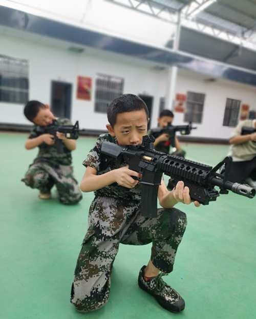 昆明军事夏令营之军事骨干特训营（30天营）